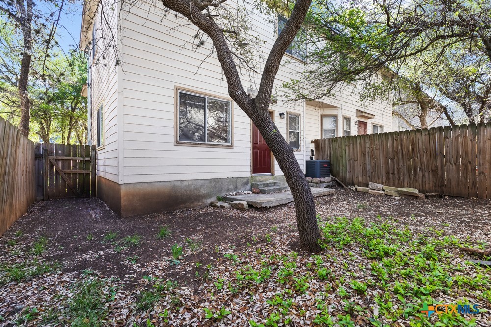 832 Sagewood Trail