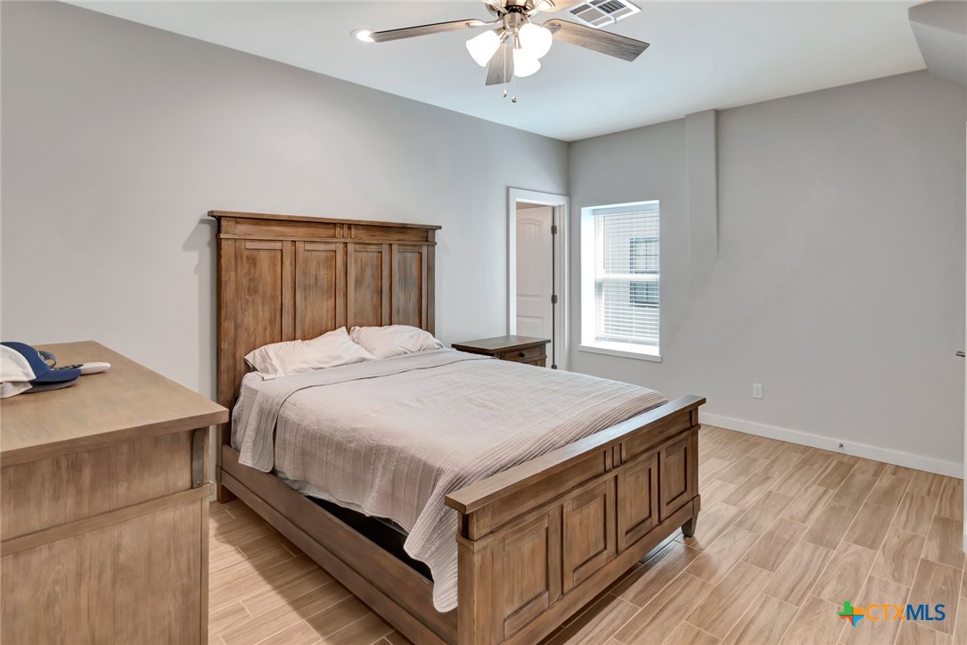 52 Coastal Oaks Loop