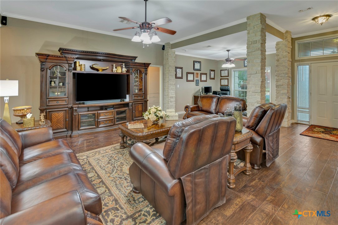 204 Crosswind Drive