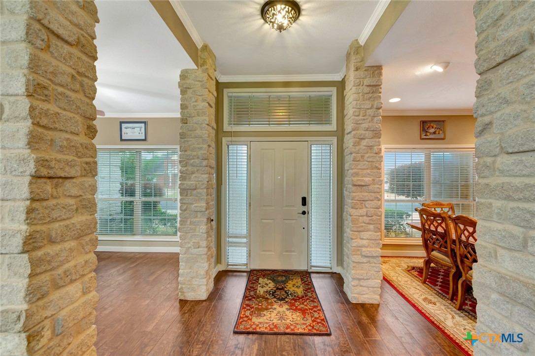 204 Crosswind Drive
