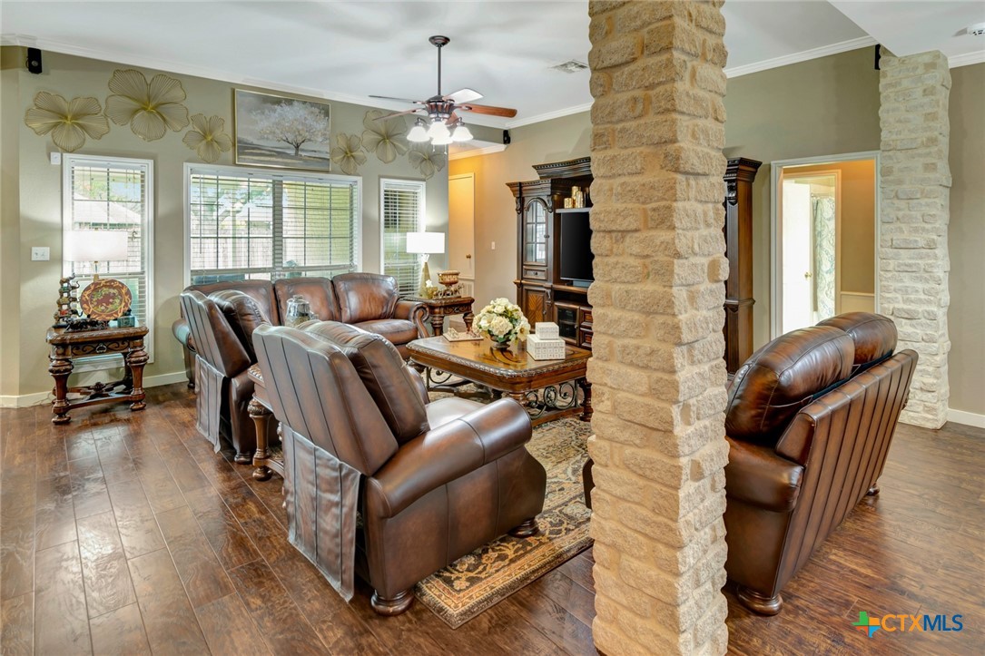 204 Crosswind Drive