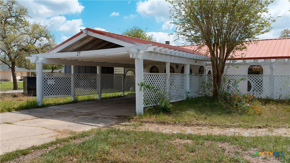 27 Schaefer Road