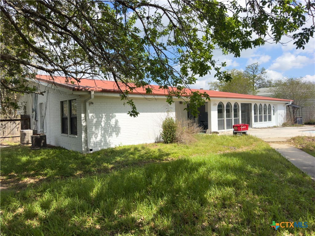 27 Schaefer Road