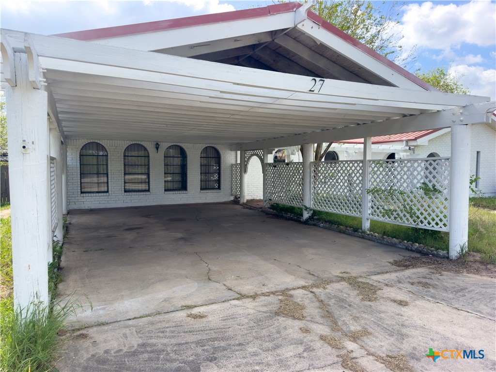 27 Schaefer Road