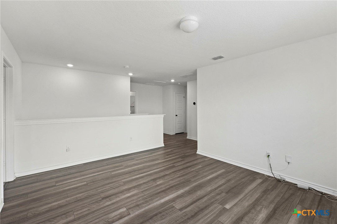 4703 Plaza Center