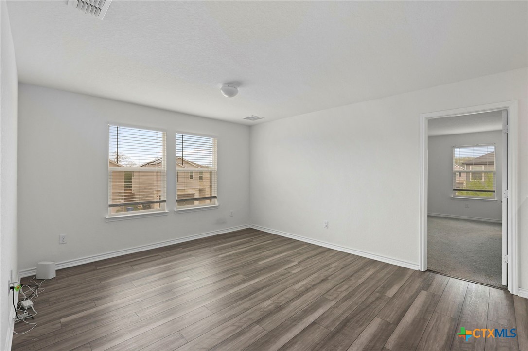 4703 Plaza Center