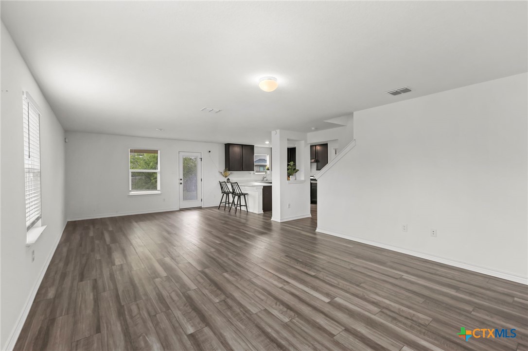 4703 Plaza Center