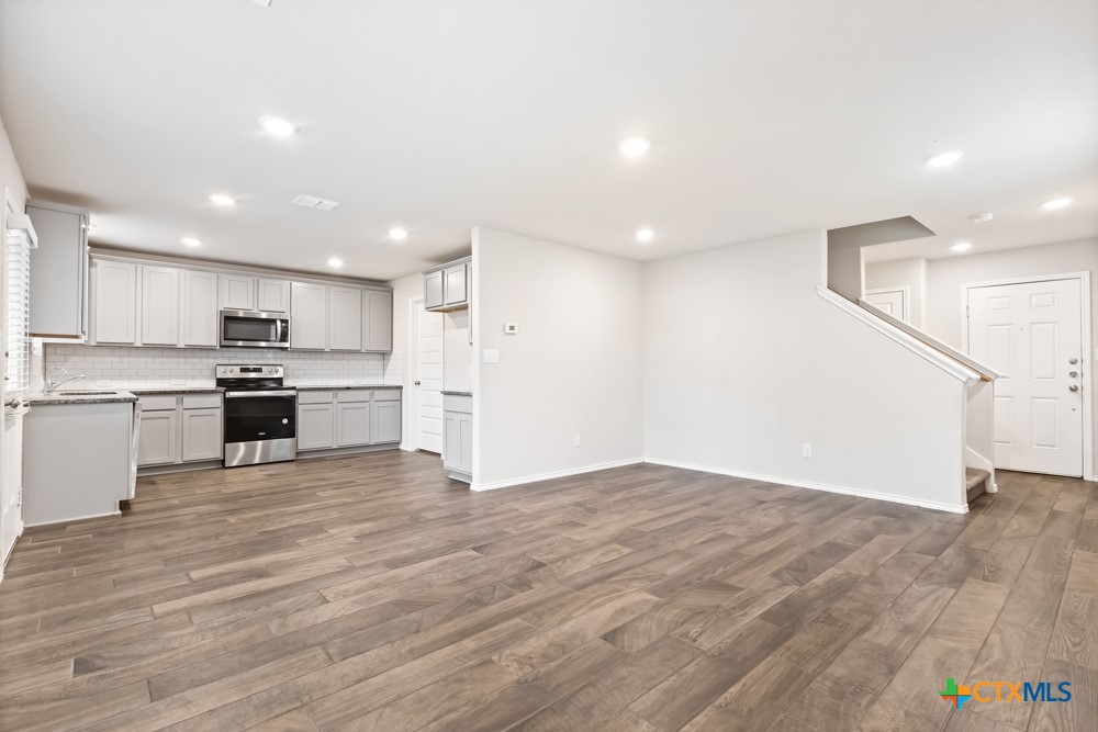 2432 Ayers Drive