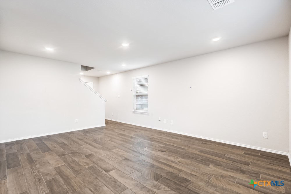 2432 Ayers Drive
