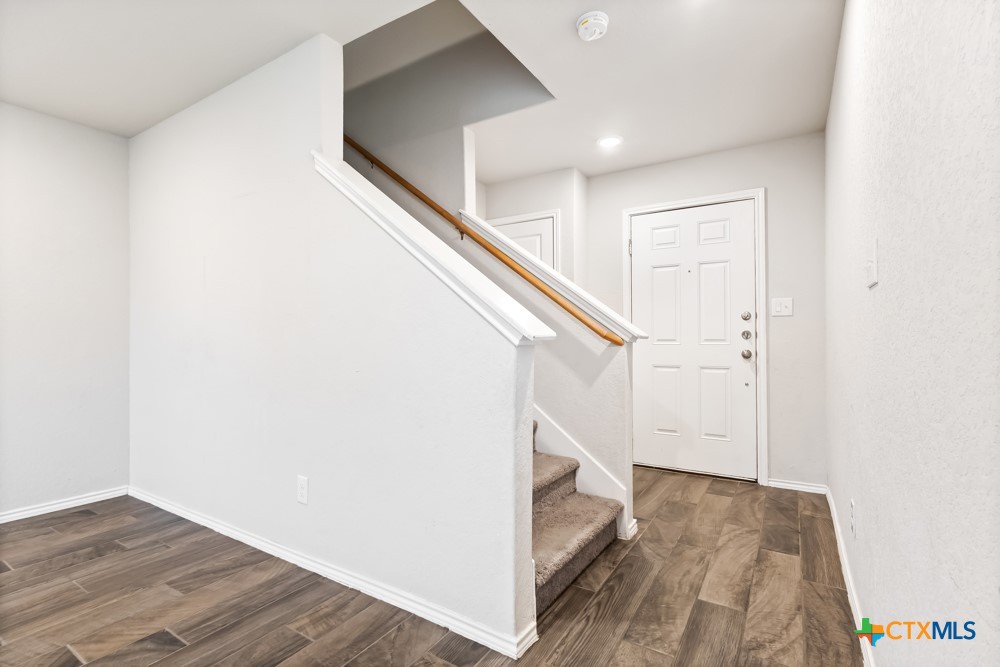 2432 Ayers Drive