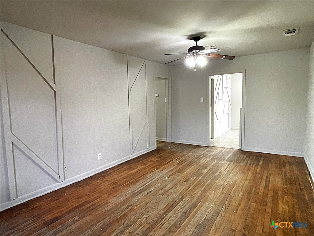 2405 E Mimosa Avenue