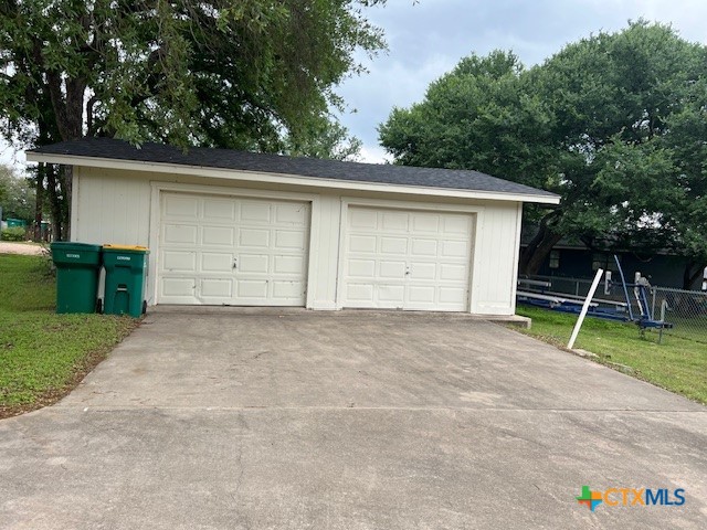 1128 Hill Circle East Drive