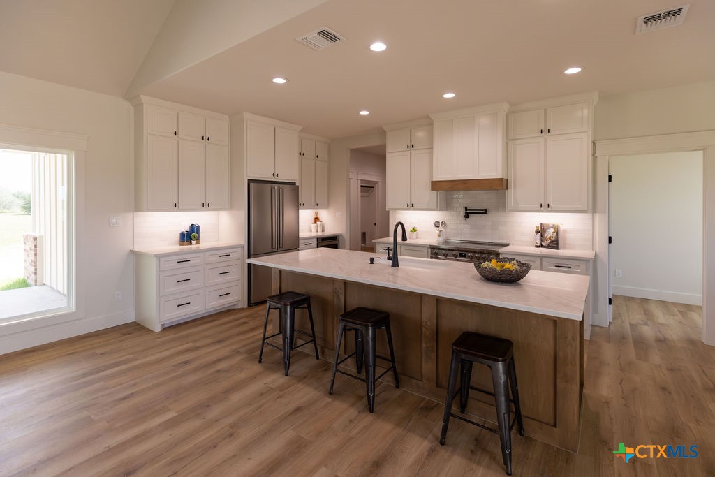 998 Bliss Drive