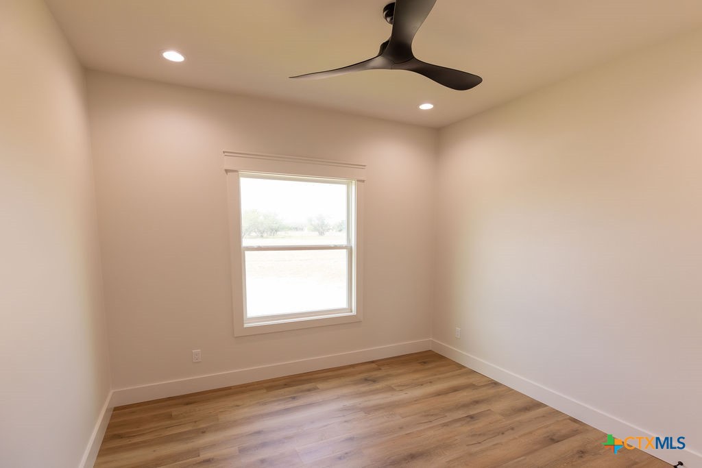 998 Bliss Drive