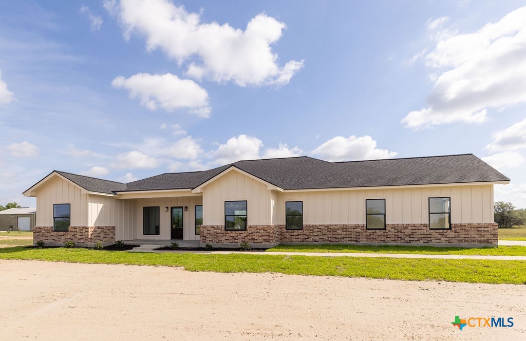 998 Bliss Drive