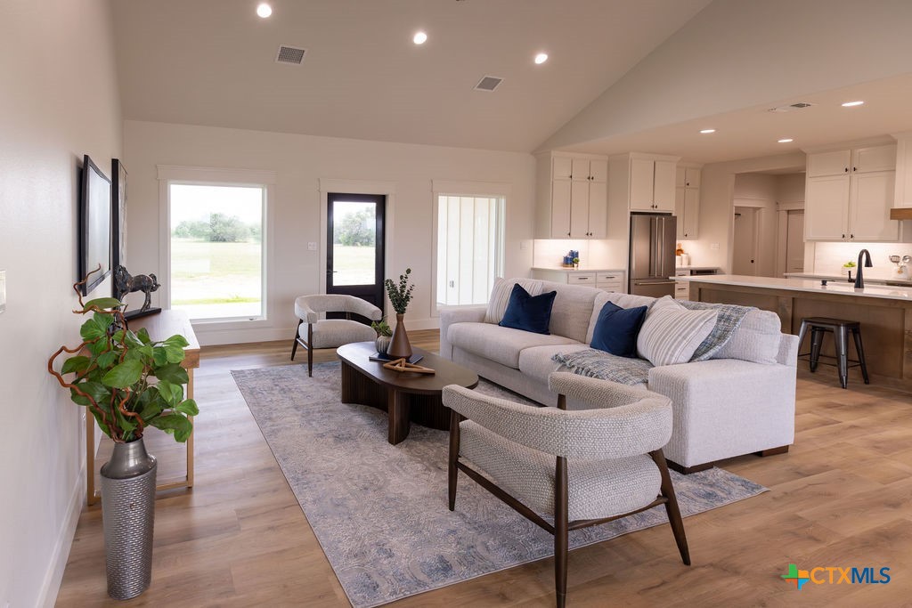 998 Bliss Drive