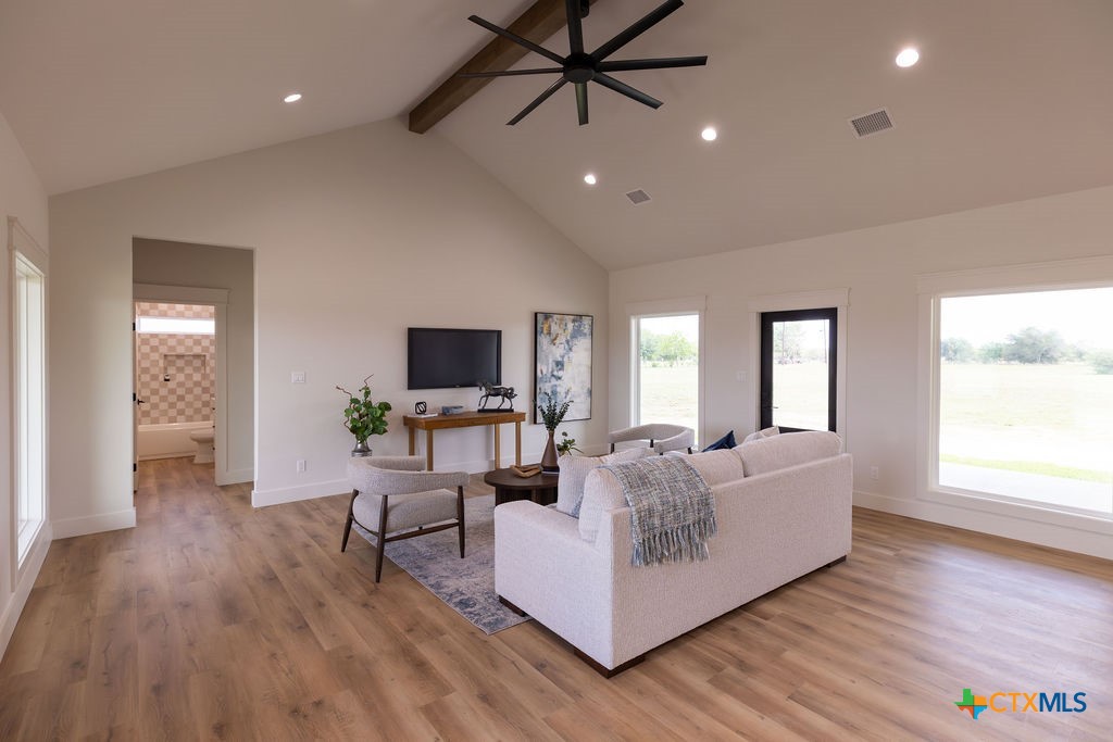 998 Bliss Drive