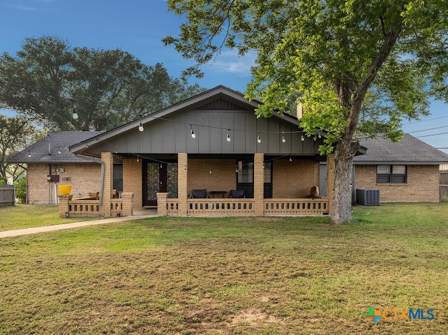 906 Mead Road