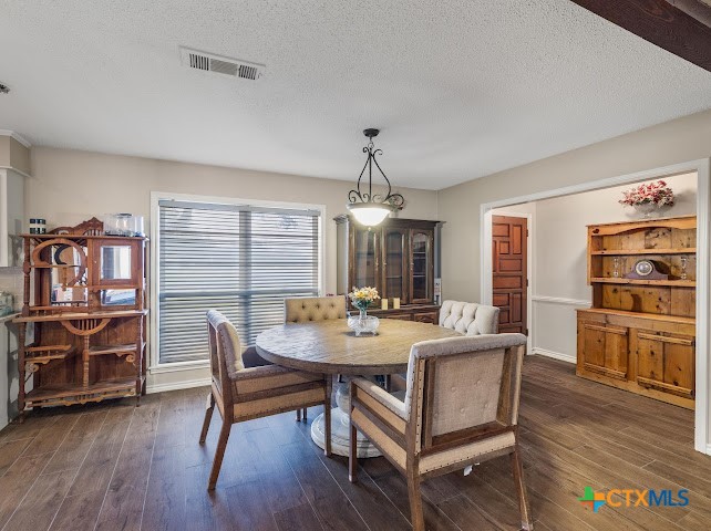 906 Mead Road