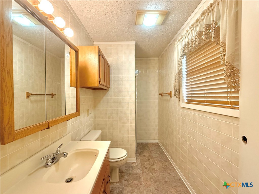 109 River Road