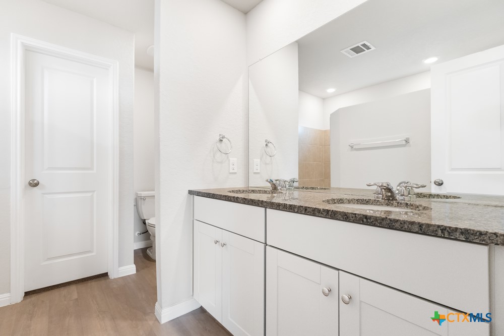 2834 Calandra Lark