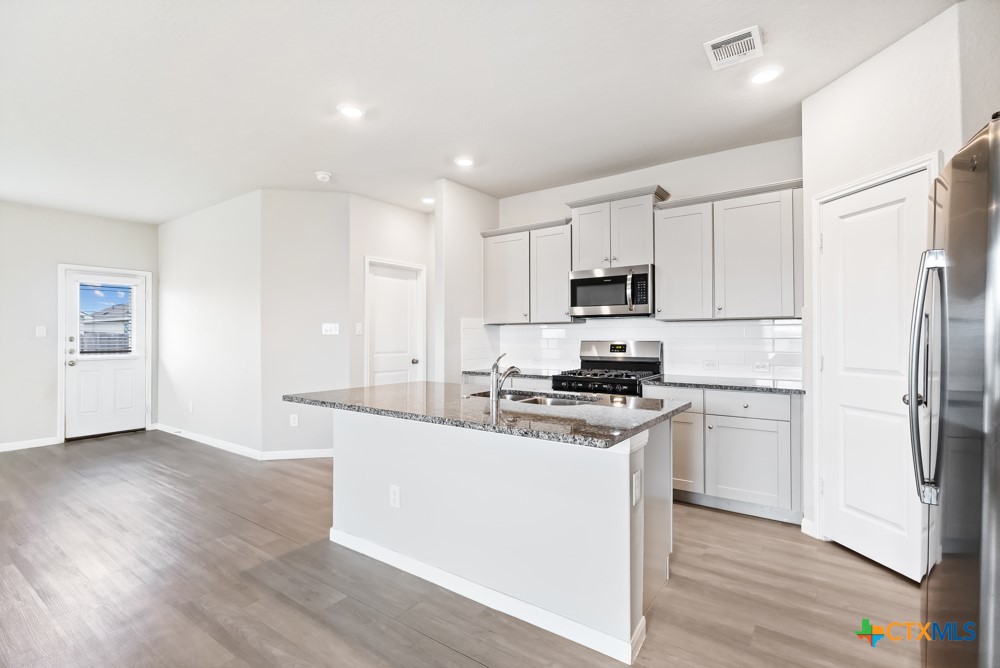 2834 Calandra Lark