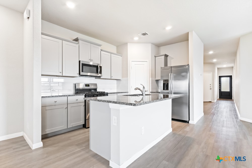 2834 Calandra Lark