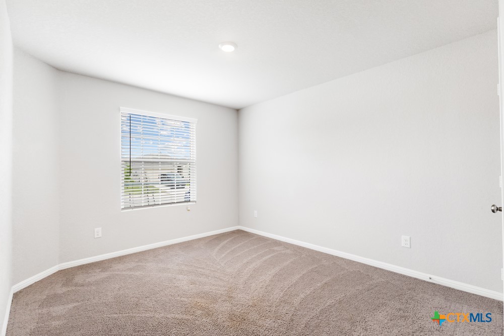 2834 Calandra Lark
