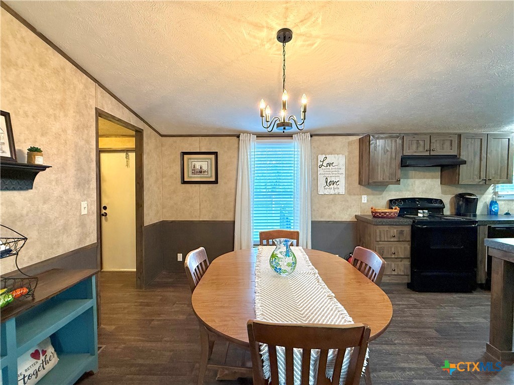 104 Estelle Lane
