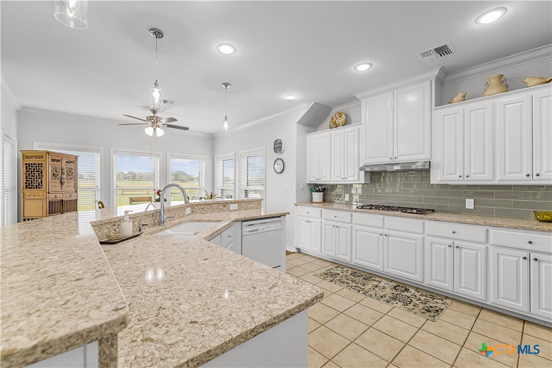 230 Dewberry Lane