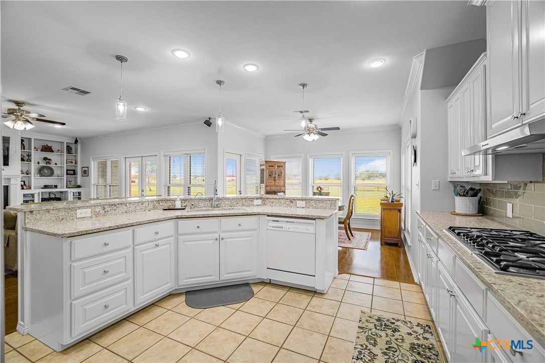 230 Dewberry Lane