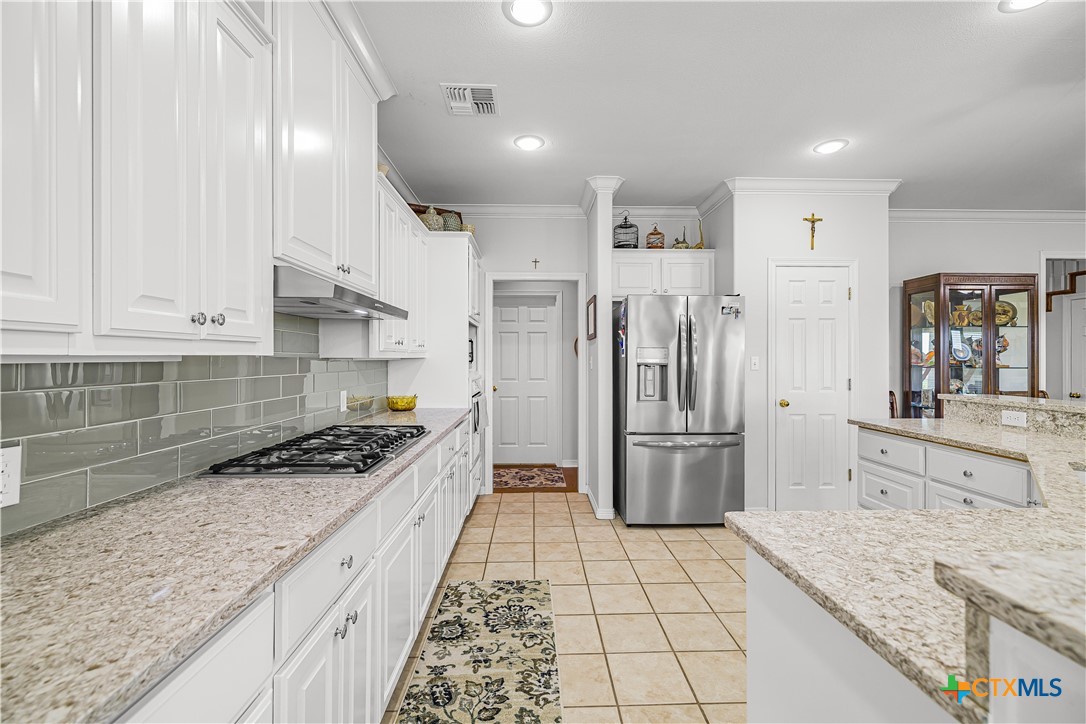 230 Dewberry Lane