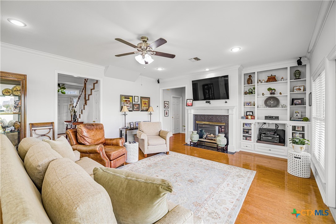 230 Dewberry Lane