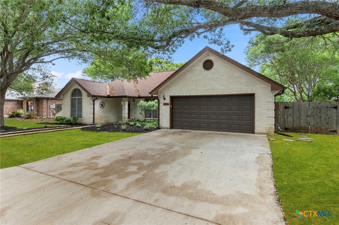 920 Queens Drive