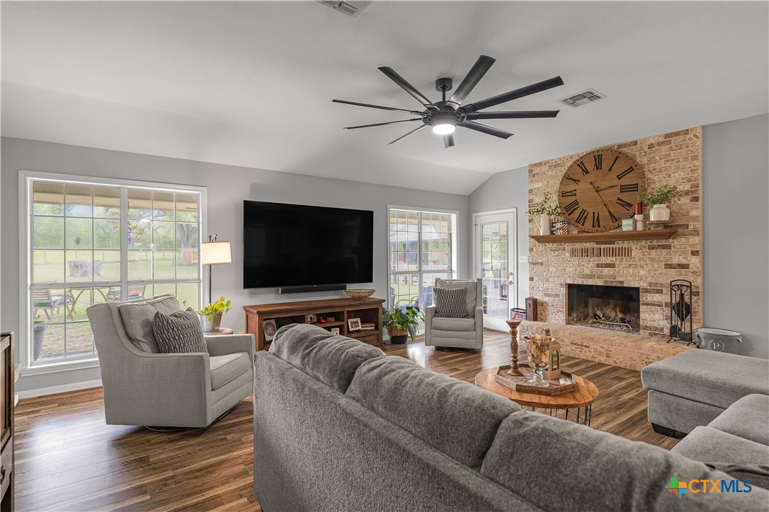 3182 Live Oak Road