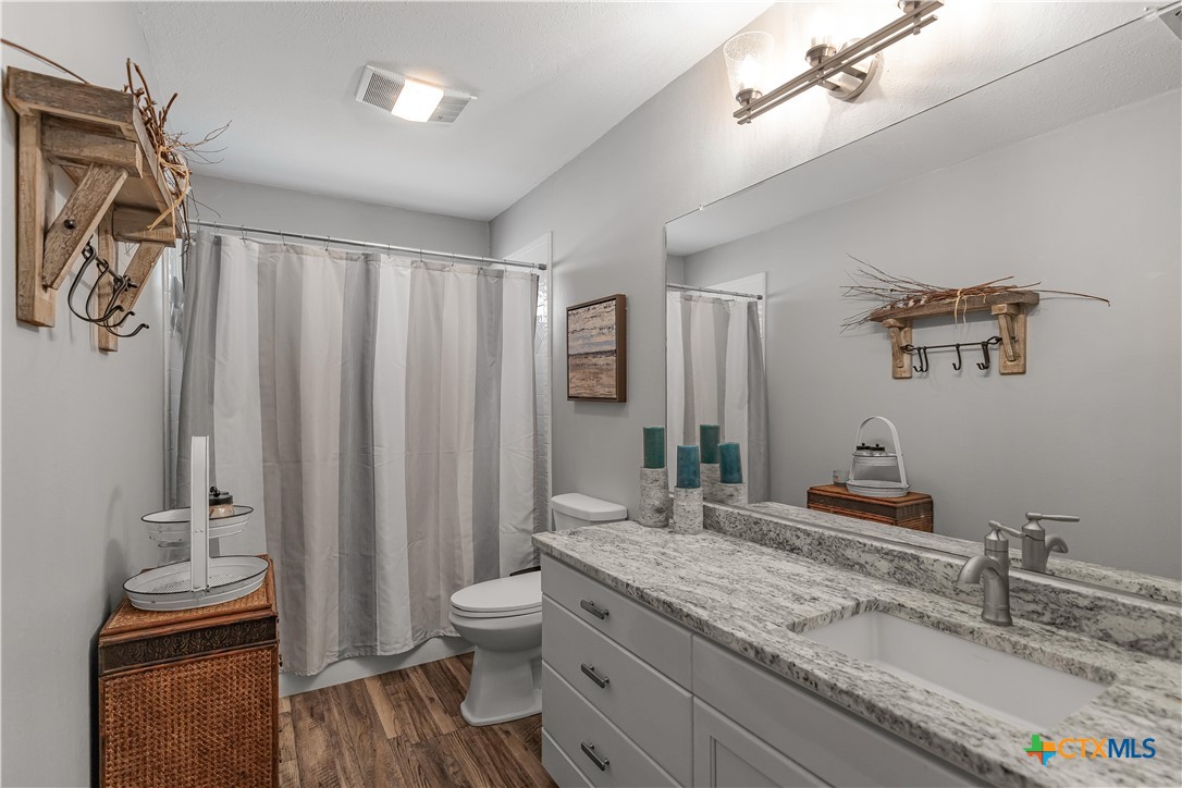 3182 Live Oak Road