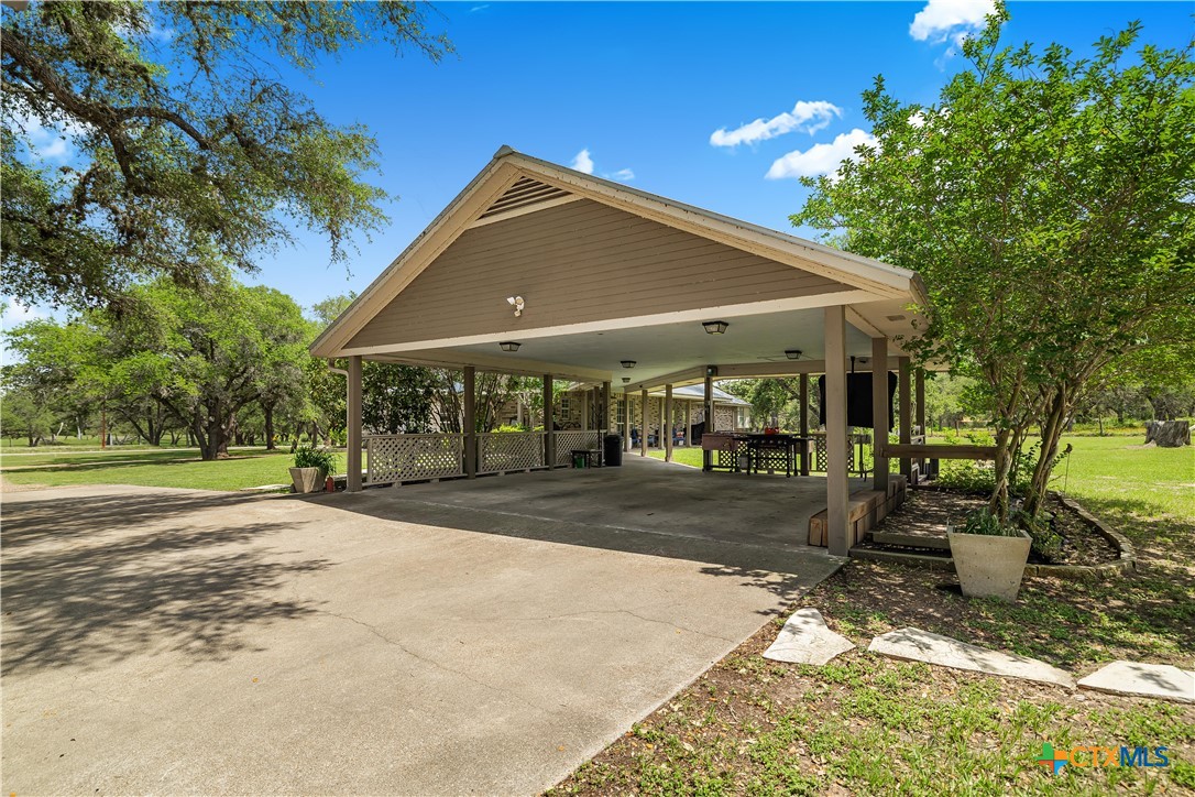 3182 Live Oak Road