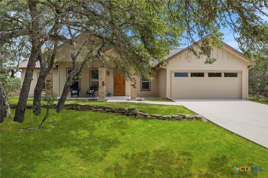 111 Swallow Ct Court