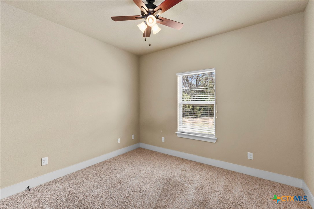 111 Swallow Ct Court