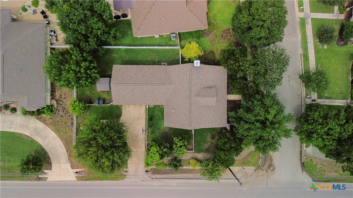 1405 Azalea Lane