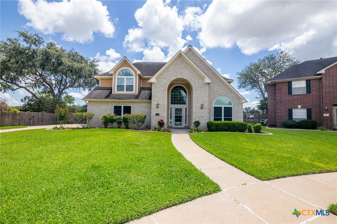 103 Eton Green