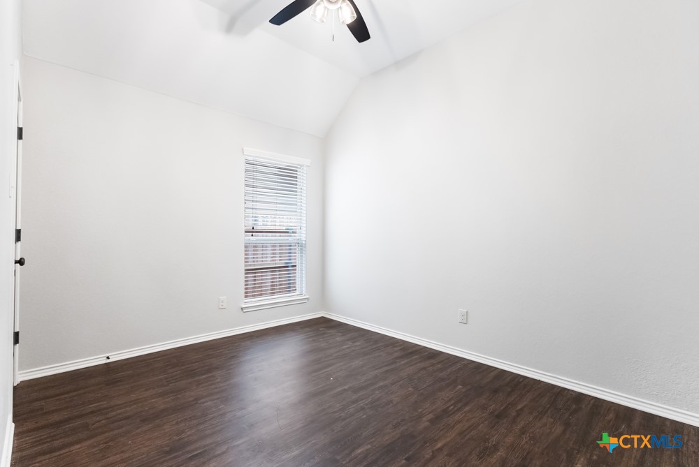 2185 Range Road