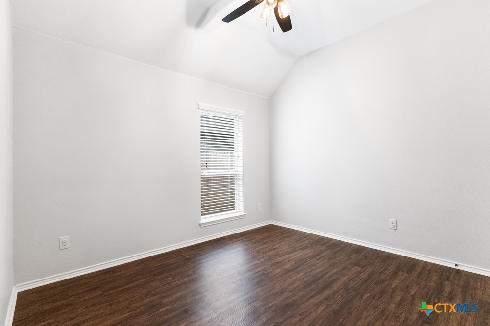 2185 Range Road