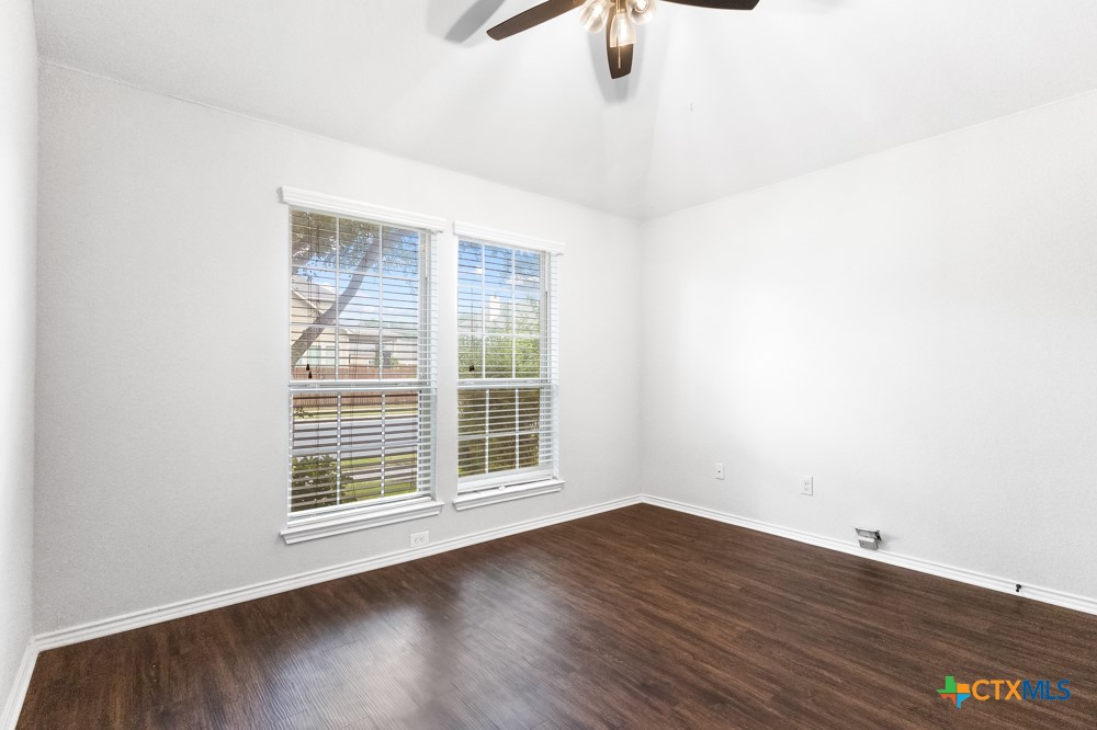 2185 Range Road