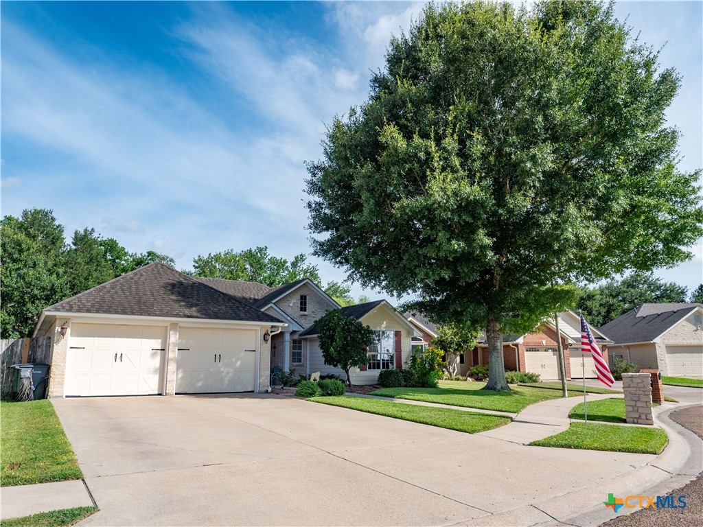 318 Green Gable Drive