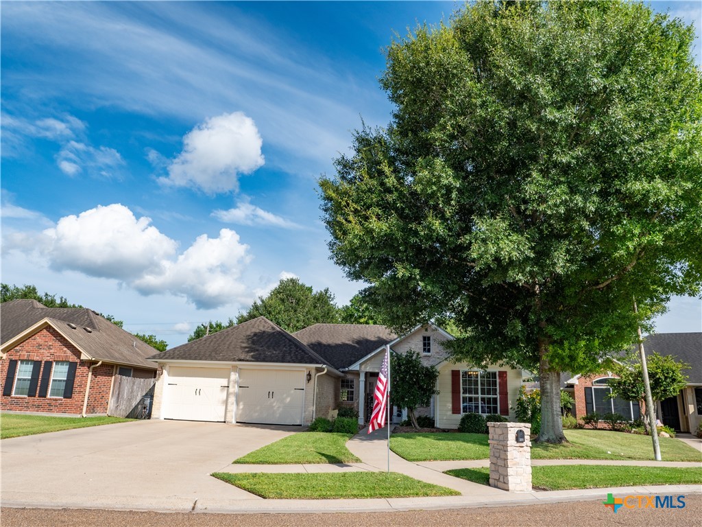 318 Green Gable Drive