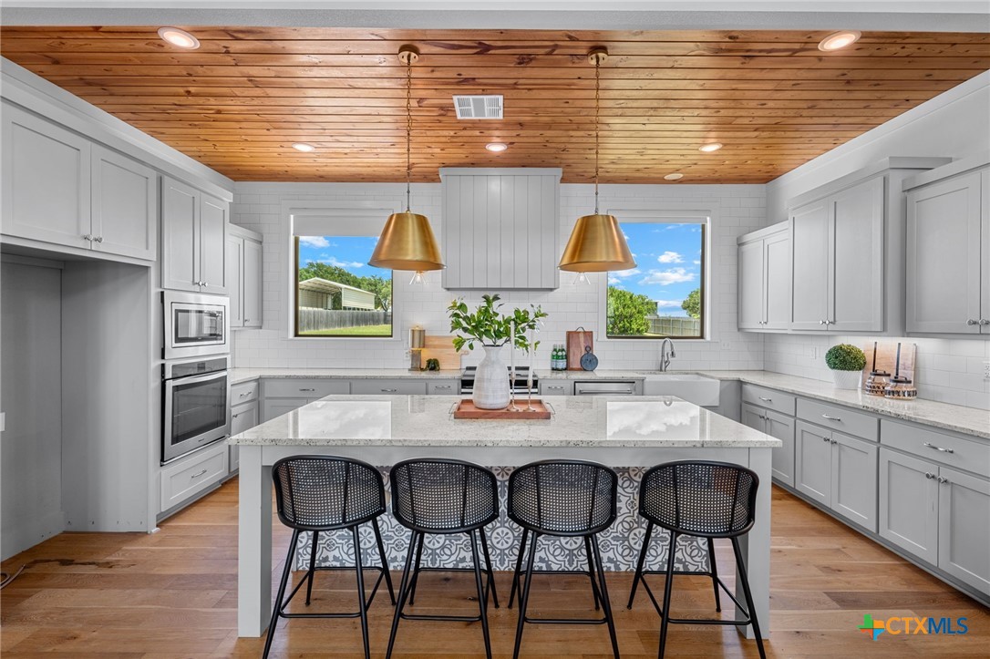 4412 Cedar Creek Road