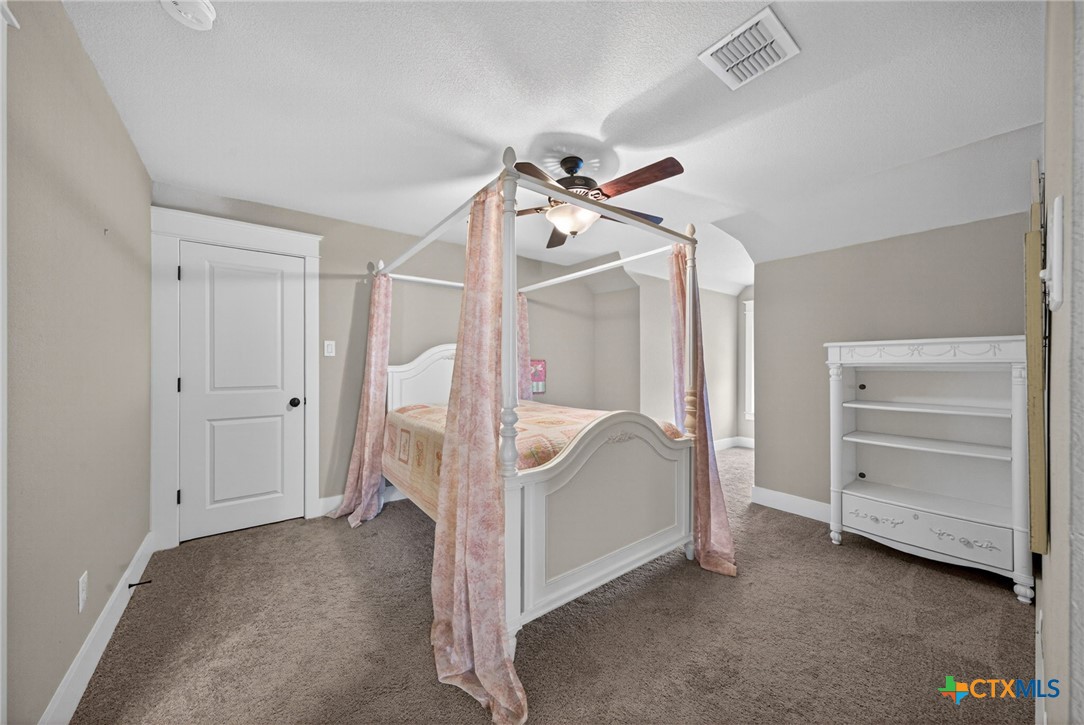 255 Retama Place