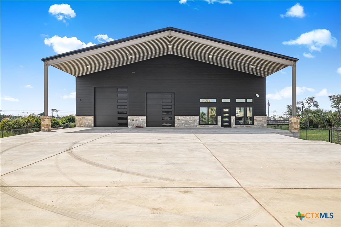 72 Southwind Drive