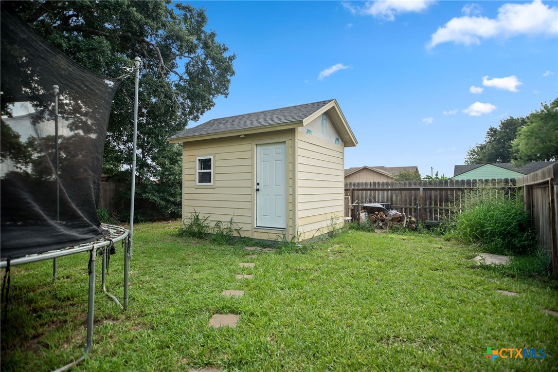 102 Sagemont Avenue
